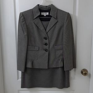 Le Suit | 2 PC Skirt Suit